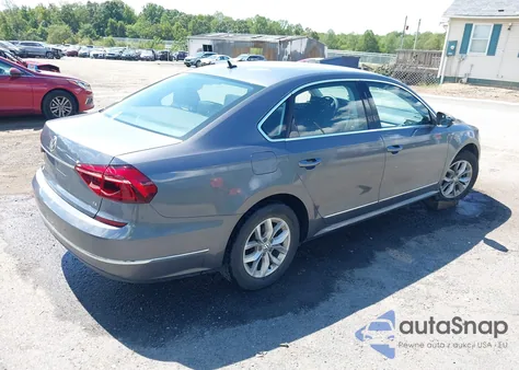 2017 Volkswagen Passat 1.8T S z USA, uszkodzony, nr VIN 1VWAT7A31HC029219